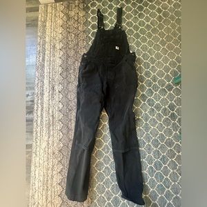 Woman’s Carhartt Bib Overalls
